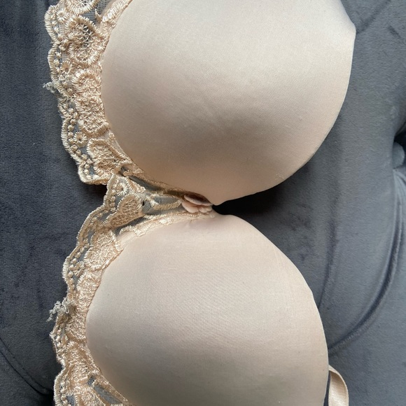 Bras set - Picture 2 of 3